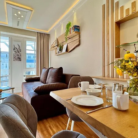 In Mit Balkon In Suedostlage 公寓