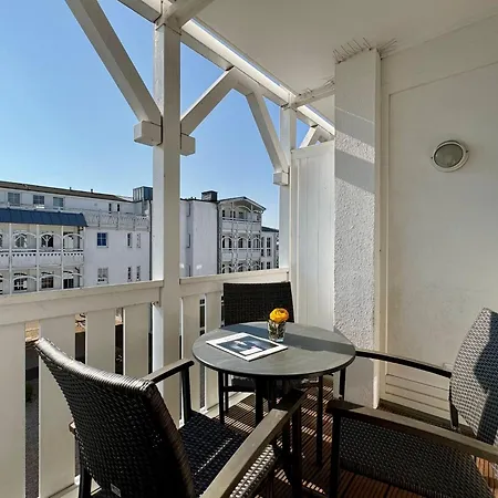 In Mit Balkon In Suedostlage * Sellin (Rugen)
